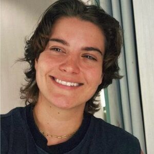 Meet your Posher, Zana